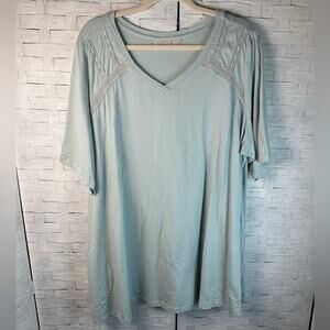 Logo v-neck tunic Tee-shirt lace detail light teal packets bohemian plus size